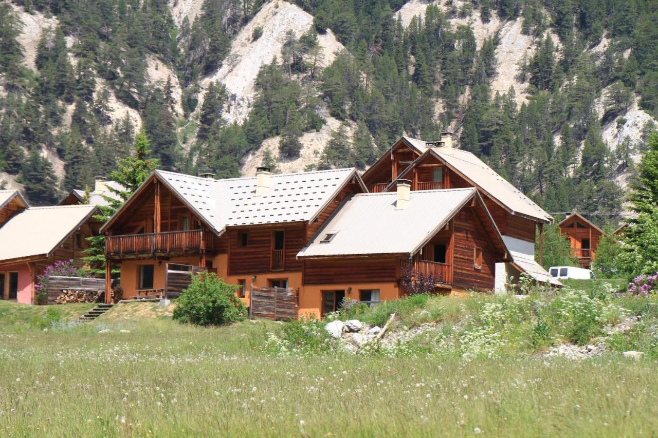 Le Gouroun Hameau Des Chazals Nevache Hautes Alpes ภายนอก รูปภาพ