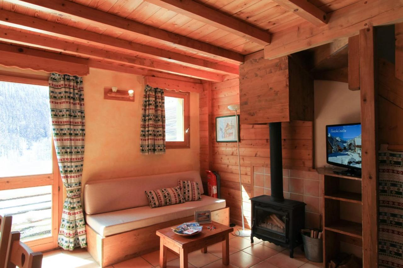 Le Gouroun Hameau Des Chazals Nevache Hautes Alpes ภายนอก รูปภาพ