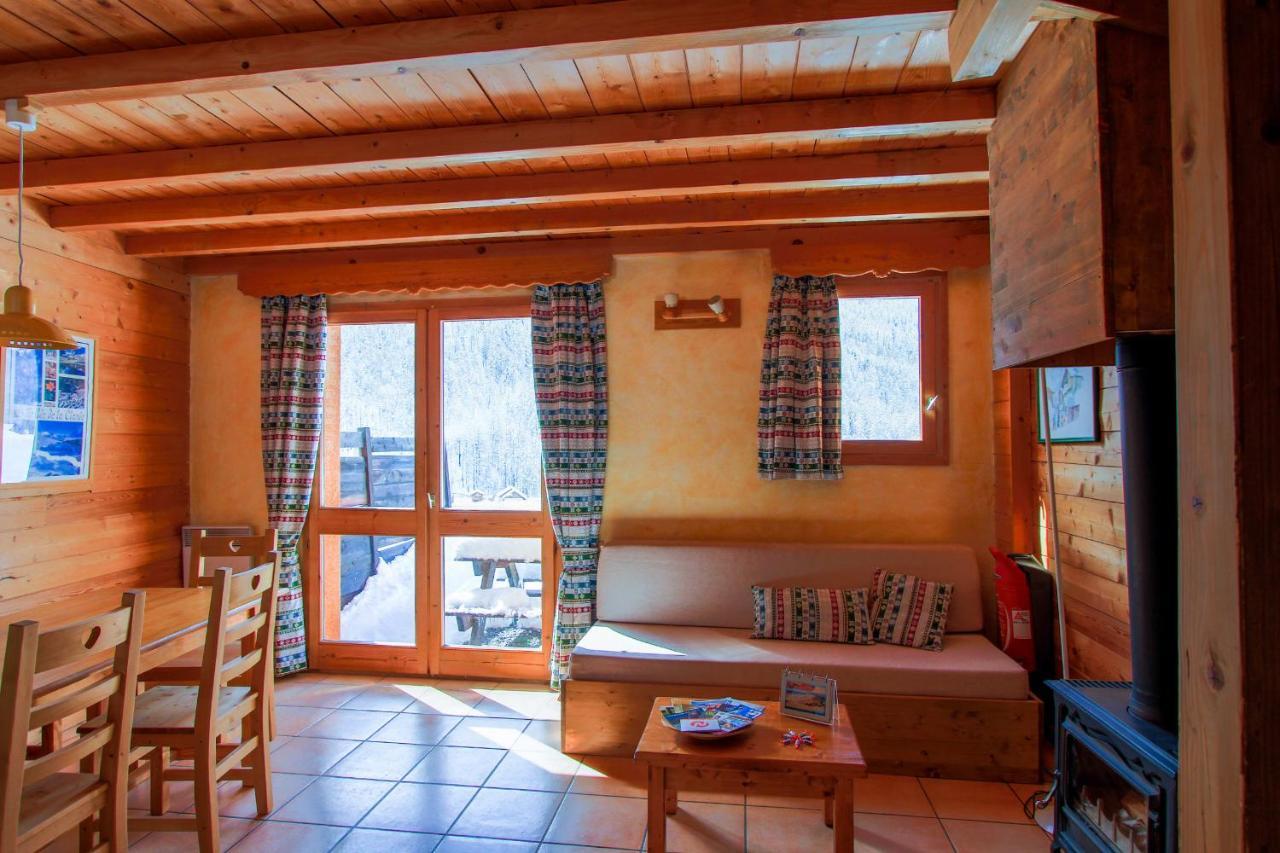 Le Gouroun Hameau Des Chazals Nevache Hautes Alpes ภายนอก รูปภาพ